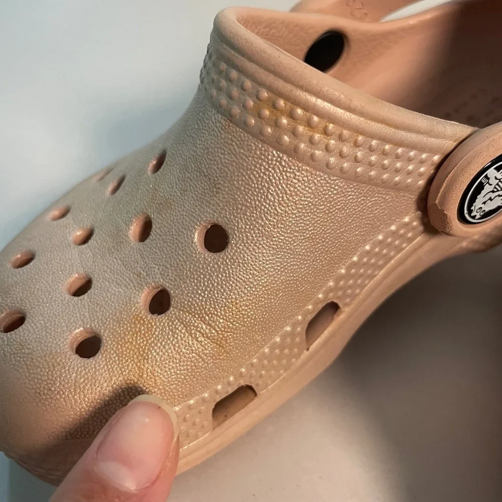 Crocs Baby‎ Girl's Light Pink Rubber Warm Weather Clogs Child Size 7